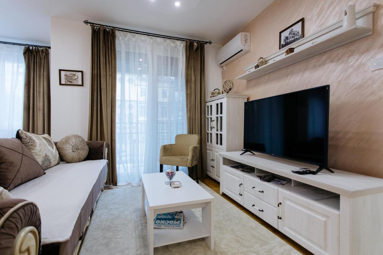 Apartman Kristina 4* Subotica Exterior photo